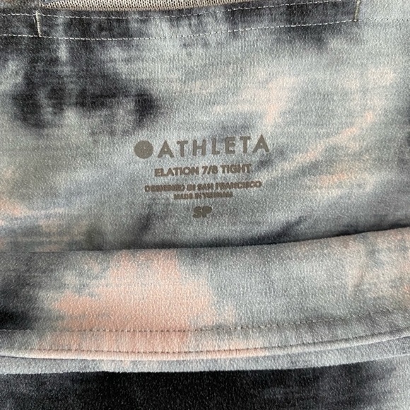 Athleta Elation 7/8 Ice Tye Dye Tights - Picture 8 of 8